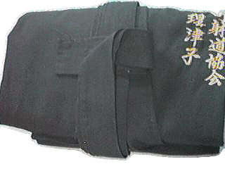 HAKAM018.jpg (45186 bytes)